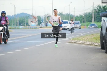 Runner Photo 1640355