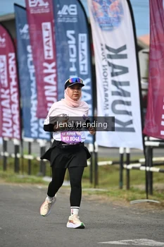 Runner Photo 1640542