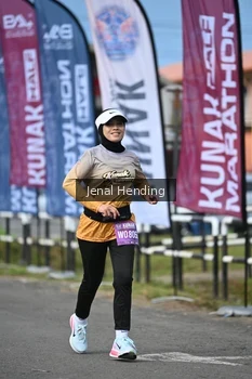 Runner Photo 1640636