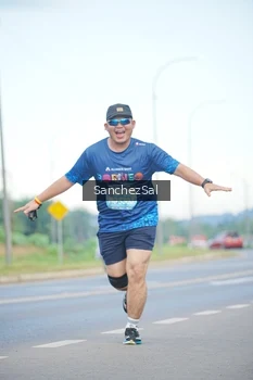 Runner Photo 1640647