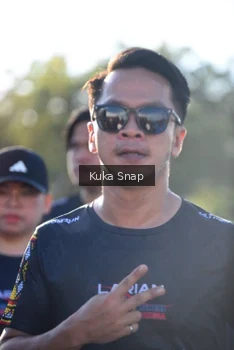 Runner Photo 1640653