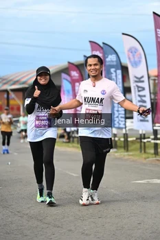 Runner Photo 1640676