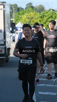 Runner Photo 1640697