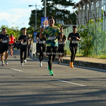 Runner Photo 1640761