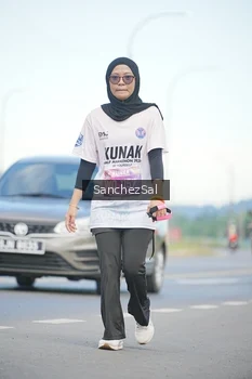 Runner Photo 1640823
