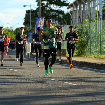 Runner Photo 1640825