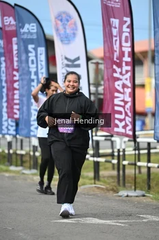 Runner Photo 1640858