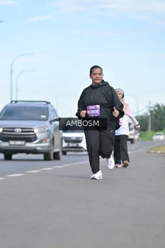 Runner Photo 1640948
