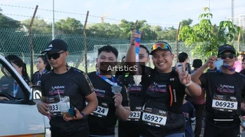 Runner Photo 1641006