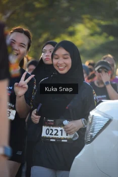 Runner Photo 1641057