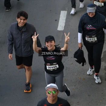 Runner Photo 1641069