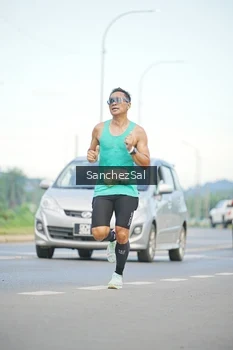 Runner Photo 1641097