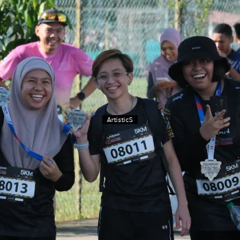 Runner Photo 1641110
