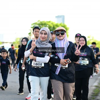 Runner Photo 1641126