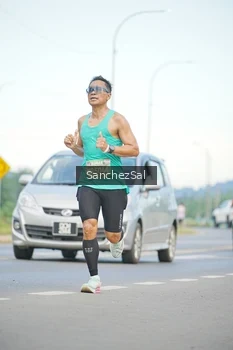 Runner Photo 1641154