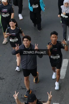 Runner Photo 1641207