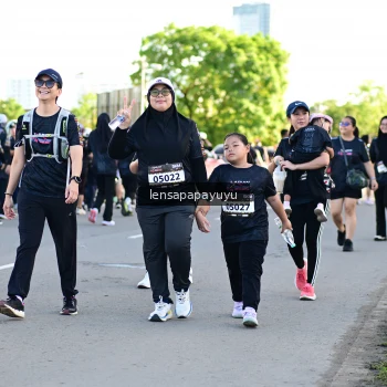 Runner Photo 1641211