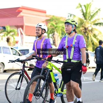 Runner Photo 1641249