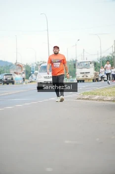 Runner Photo 1641295