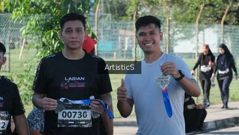 Runner Photo 1641321