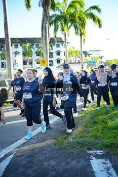 Runner Photo 1641373