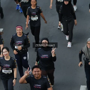 Runner Photo 1641401