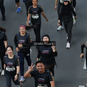 Runner Photo 1641402