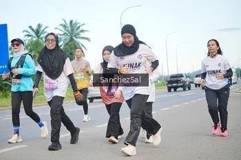 Runner Photo 1641644