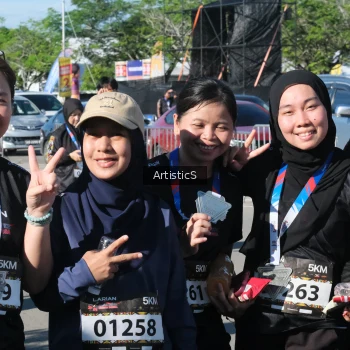 Runner Photo 1641734