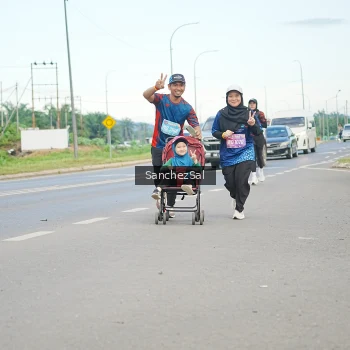 Runner Photo 1641844