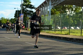 Runner Photo 1641934