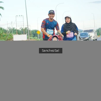 Runner Photo 1641948