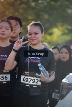 Runner Photo 1642026