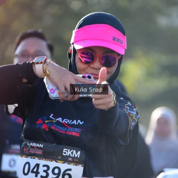 Runner Photo 1642053