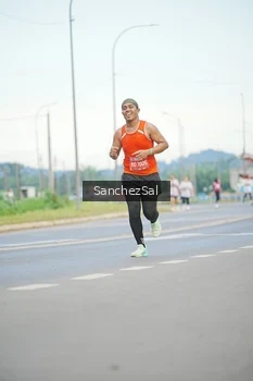 Runner Photo 1642272
