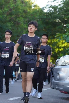 Runner Photo 1642277
