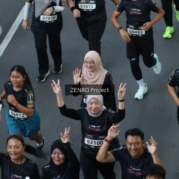 Runner Photo 1642381