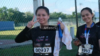 Runner Photo 1642418