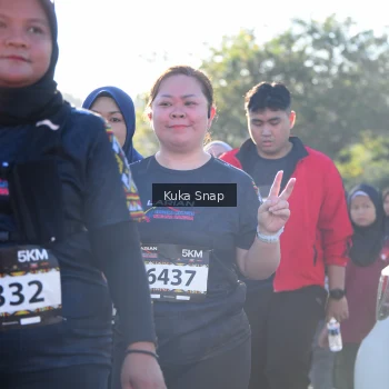 Runner Photo 1642436