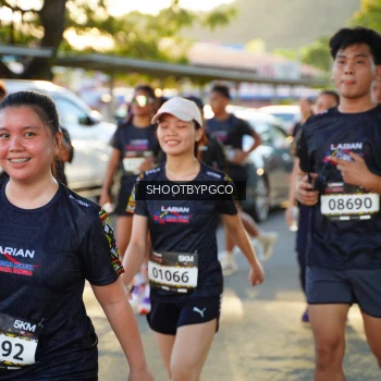 Runner Photo 1642573
