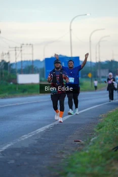 Runner Photo 1642583