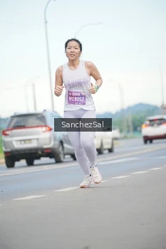 Runner Photo 1642584