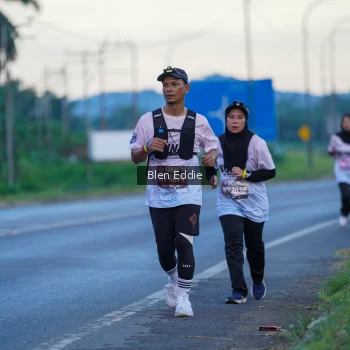 Runner Photo 1642924