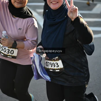Runner Photo 1642931