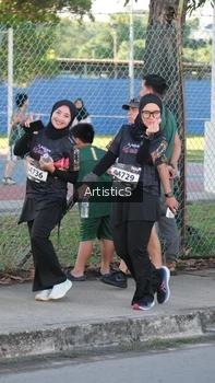 Runner Photo 1642986