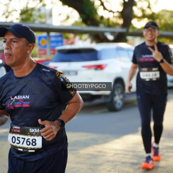 Runner Photo 1643081