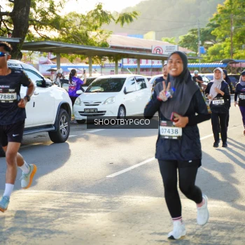 Runner Photo 1643121