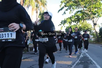 Runner Photo 1643356