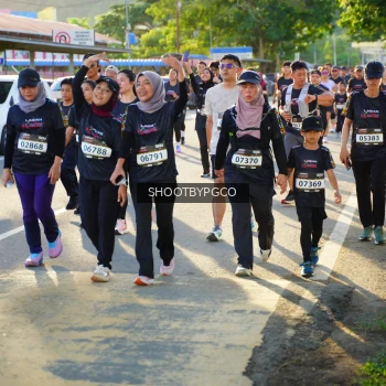 Runner Photo 1643380