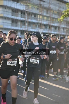 Runner Photo 1643468